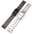 Bracciale in metallo maglia piena SWATCH chrono, con chiusura di sicurezza, attacco mm.17 colore acciaio satinato